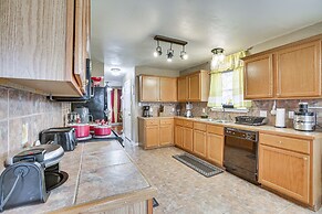 Spacious Family-friendly Home in Denham Springs!