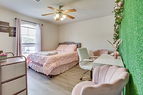 Spacious Family-friendly Home in Denham Springs!