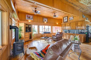 Salmon Vacation Rental w/ Mountain Views!