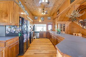 Salmon Vacation Rental w/ Mountain Views!