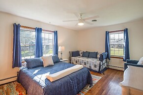 Waterfront Home w/ Game Room: 4 Mi to Le Claire!