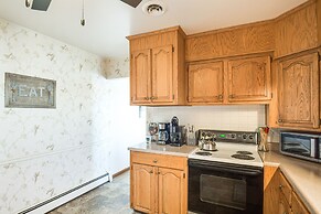 Waterfront Home w/ Game Room: 4 Mi to Le Claire!