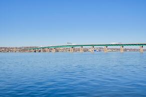 Waterfront Home w/ Game Room: 4 Mi to Le Claire!