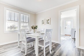 Quiet Grove Hill Cottage w/ Wraparound Deck!