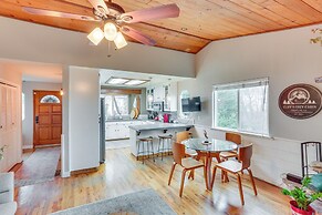 Mid-century Mod Cottage, Steps to Lake Gregory!