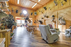Salmon Vacation Rental w/ On-site River Access!