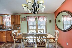 Cozy Home w/ Playground: Near Hunter Ski Resort!