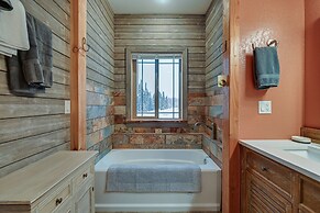 Custom Kasilof Cabin on 40 Private Acres