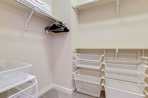 Lohi Condo w/ Balcony: 1 Mi to Downtown Denver!