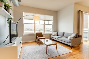 Lohi Condo w/ Balcony: 1 Mi to Downtown Denver!