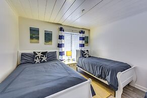 Lohi Condo w/ Balcony: 1 Mi to Downtown Denver!