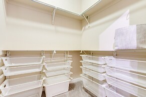 Lohi Condo w/ Balcony: 1 Mi to Downtown Denver!