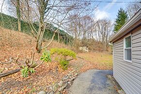 Renovated Minersville Rental: FRO Trail Nearby!