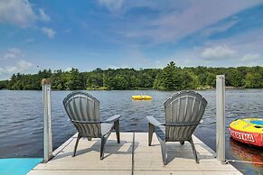 Lake Arbutus Cabin: Private Dock & Pontoon Rental!