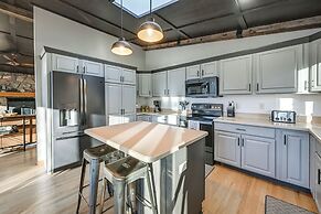 Lake Arbutus Cabin: Private Dock & Pontoon Rental!