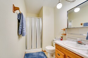 Downtown Delta Condo ~ 34 Mi to Black Canyon!