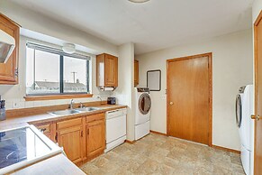 Downtown Delta Condo ~ 34 Mi to Black Canyon!