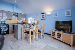 Ewyn Y Don - 2 Bedroom Apartment - Pendine