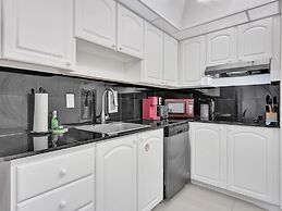 The Tides Hollywood 12B