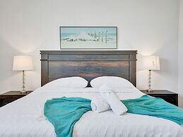 The Tides Hollywood 12B