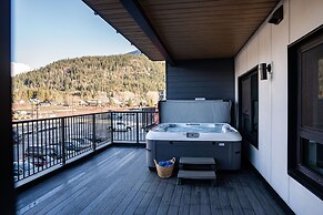 Villa 23 Cabot Peaks Revelstoke Vacation