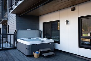 Villa 23 Cabot Peaks Revelstoke Vacation