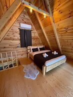 Golden Rose Bungalov