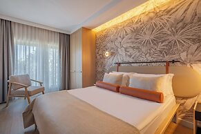 Oli Hotel And Suites