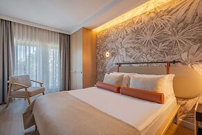 Oli Hotel And Suites