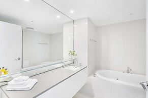 2Bed Spa - Circle on Cavill - Wow Stay