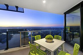 2Bed Spa - Circle on Cavill - Wow Stay