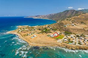 Villa Diana Seaside in Pomos