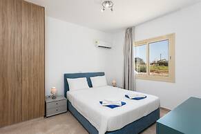 Villa Diana Seaside in Pomos