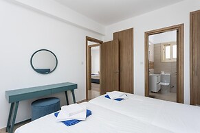 Villa Diana Seaside in Pomos