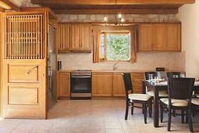 Villa Aloni in Koridallos