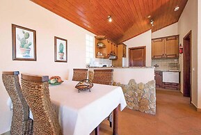 Villa Irene in Mexilhoeira Grande