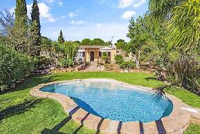 Villa Irene in Mexilhoeira Grande