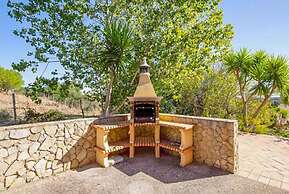 Villa Irene in Mexilhoeira Grande