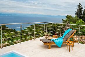 Villa Agni in Antipaxos