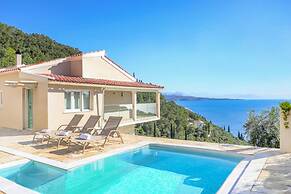 Villa Theview in Katavolos