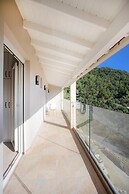 Villa Theview in Katavolos