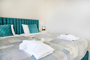 Villa Theview in Katavolos