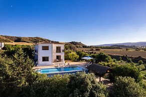 Villa Kambos Ena in Polis