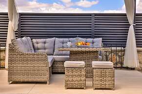 Sevil Uno in Gelemi Mahallesi