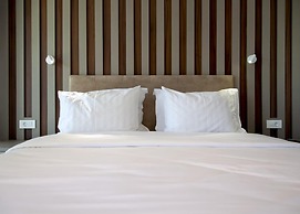 Zavia Bita in Syvota