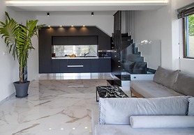 Zavia Bita in Syvota