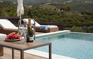 Zavia Bita in Syvota