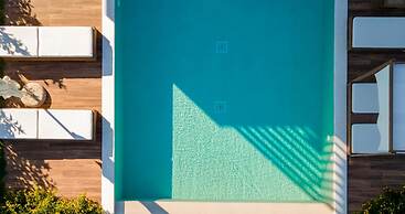 Zavia Tessera in Syvota