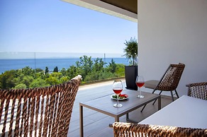 Zavia ENA in Syvota With 2 Bedrooms and 3 Bathrooms