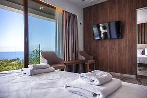 Zavia ENA in Syvota With 2 Bedrooms and 3 Bathrooms